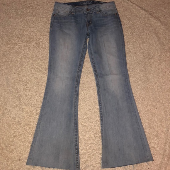 Miss Me Denim - Miss Me Jeans Flare Mid-rise Rew Hem Size 29 x 32